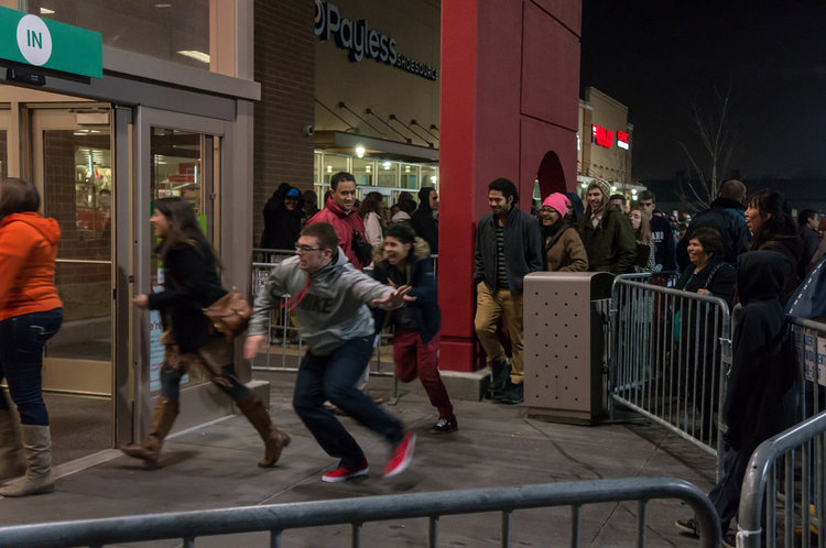 The Psychological Cocktail that causes you to buy on Black Friday